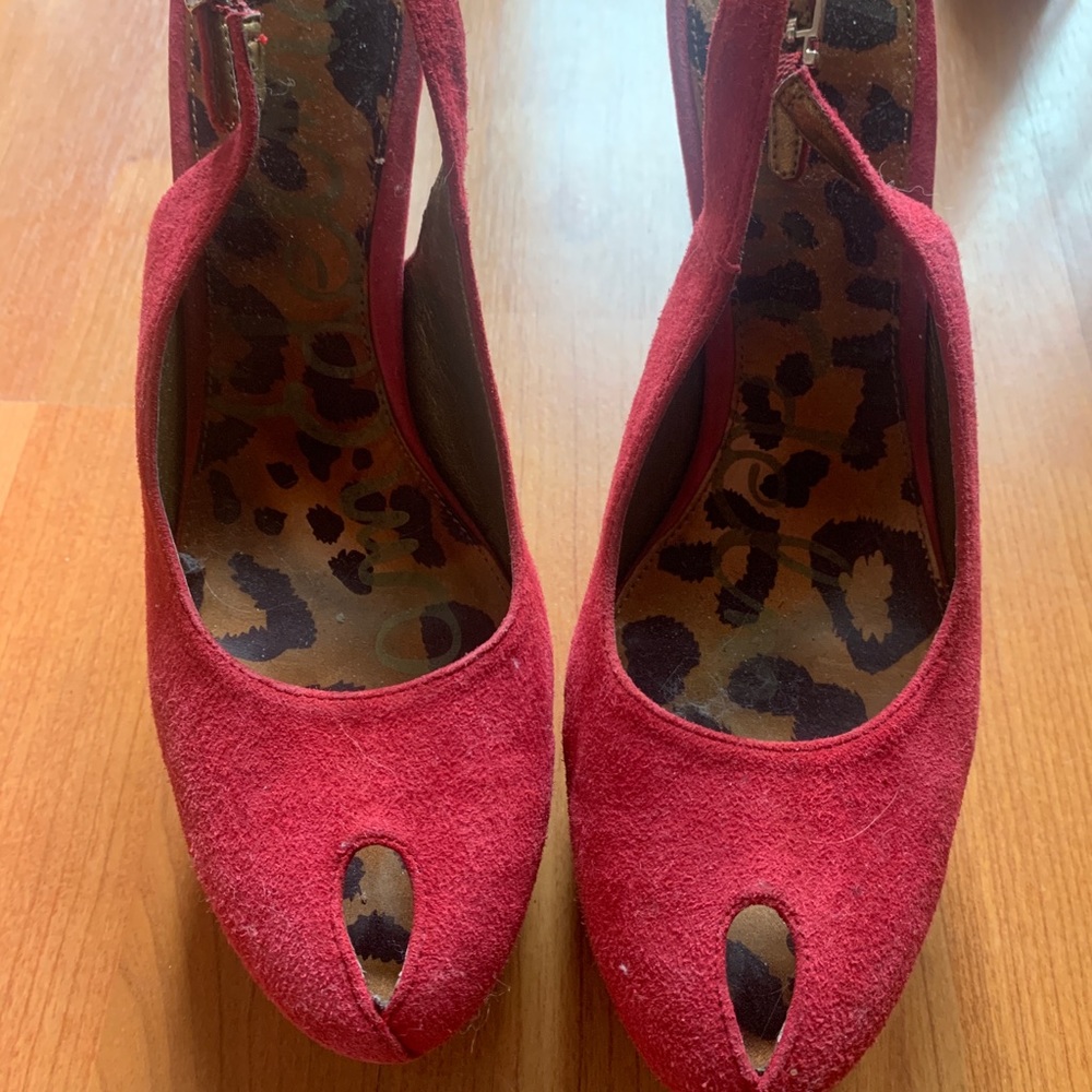 Sam Edelman 6” Red peep toe - Novato Suede Platform